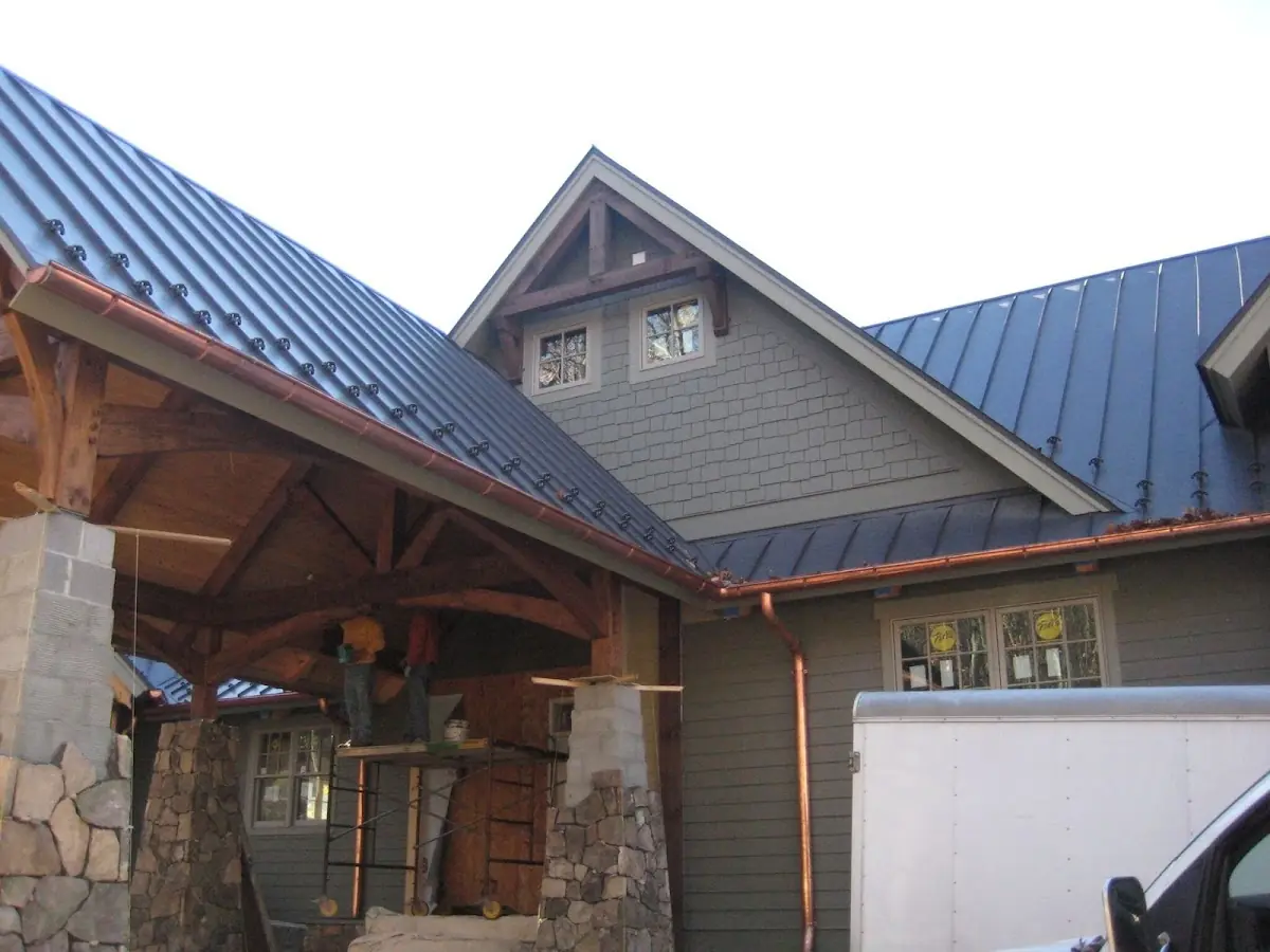Craftsman Roofing team delivering quality roofing work in West Warwick